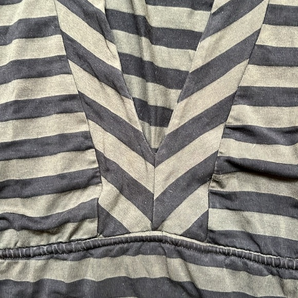 Ella Moss striped knit dress size M - Picture 3 of 9